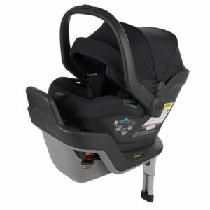 A black infant car seat with the base on it.